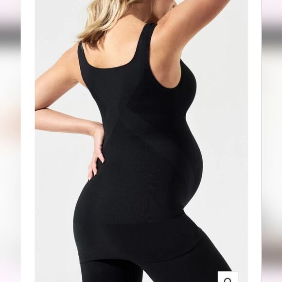 BLANQI EVERYDAY Maternity Belly Support Tanktop - Picture 2 of 15